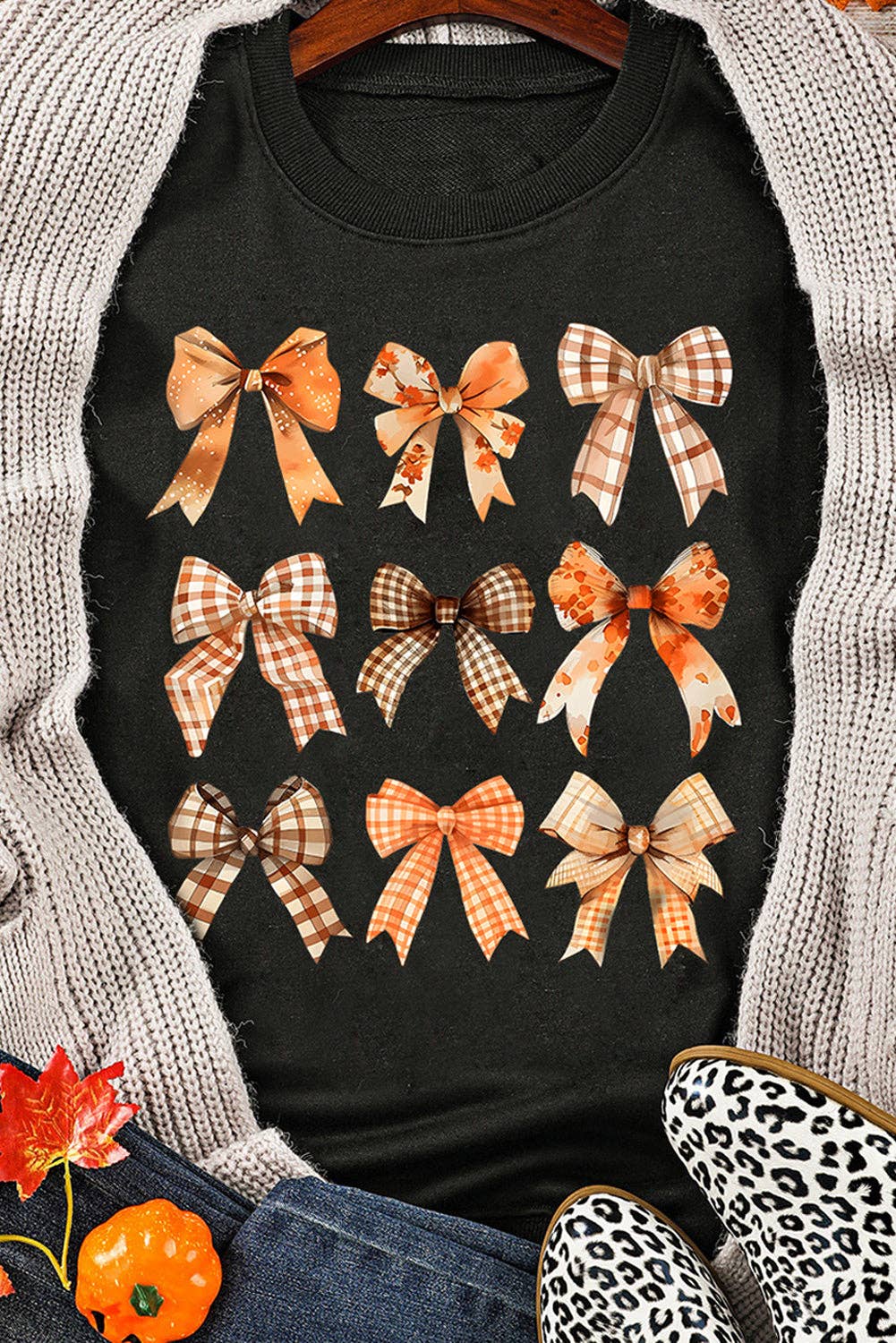 Black Thanksgiving Spice Bowknot Graphic Sweatshirt