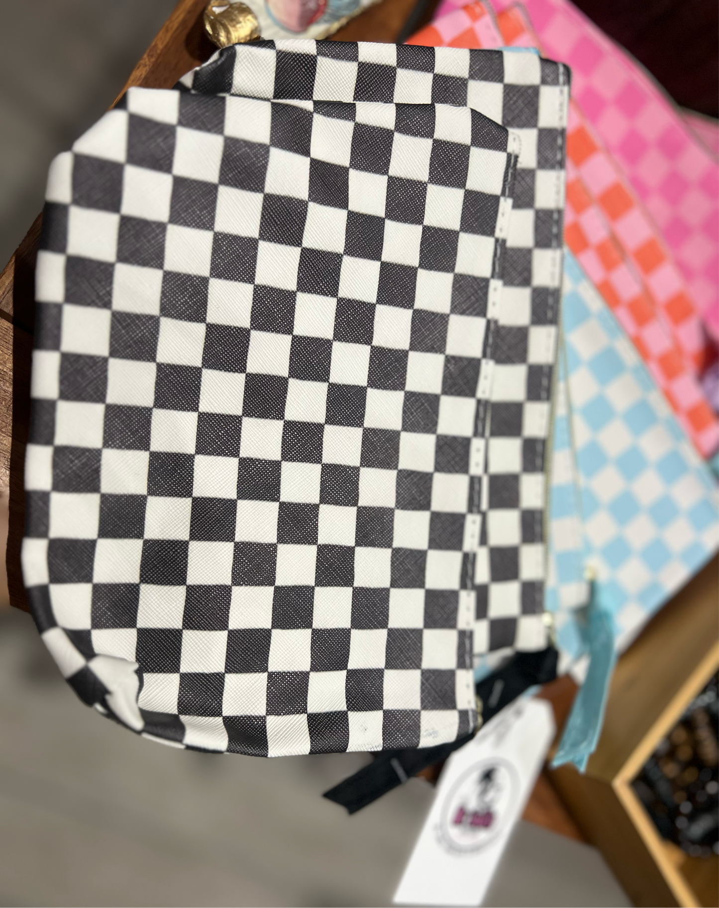 Leatherette - checkered bag pouch